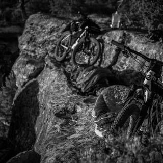 Mountain biking laptop wallpaper