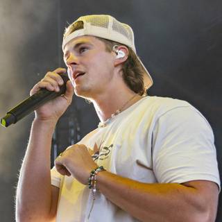 Forrest Frank wallpaper