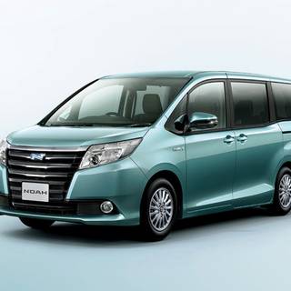 Toyota Noah wallpaper