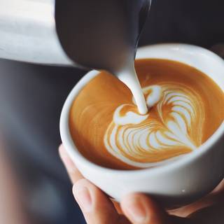 iPhone barista wallpaper