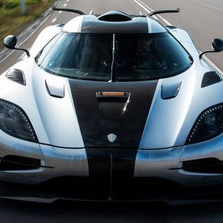 Koenigsegg desktop wallpaper