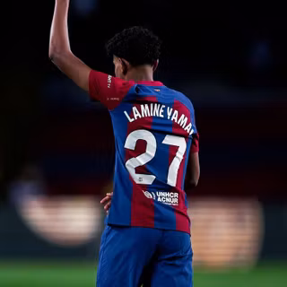 Lamine Yamal phone wallpaper