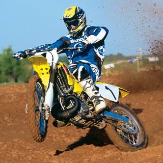 Suzuki RM wallpaper