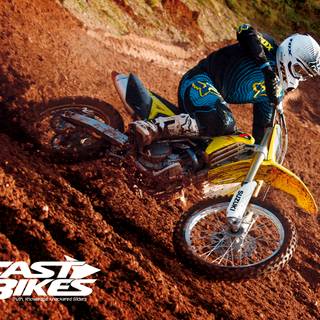Suzuki RM wallpaper