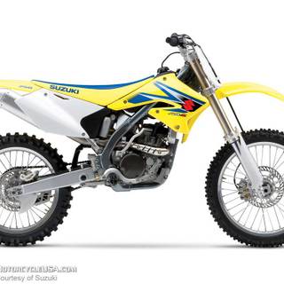 Suzuki RM wallpaper