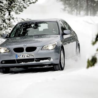 BMW in snow wallpaper