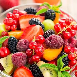 Strawberry 4k iPhone wallpaper