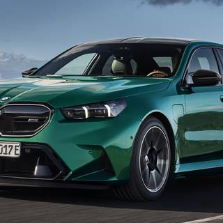 BMW M5 desktop wallpaper