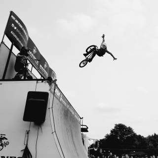 BMX tricks wallpaper