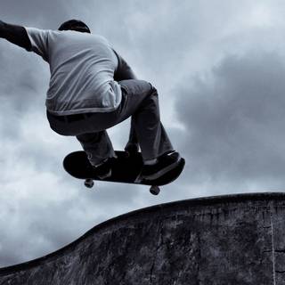 Street skateboarding wallpaper