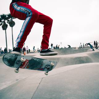 Street skateboarding wallpaper