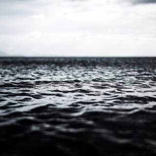 4k dark water wallpaper