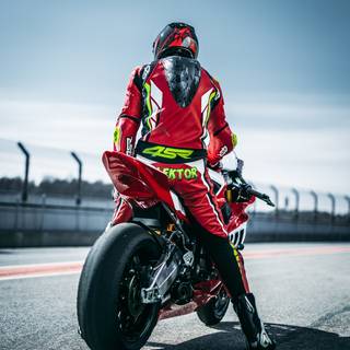 Sport bikes iPhone wallpaper