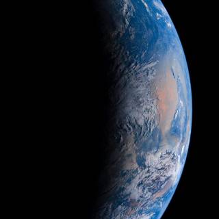 iPhone 13 8k wallpaper