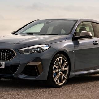 BMW Serie 2 M235i wallpaper