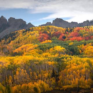 Rocky Mountains autumn wallpaper