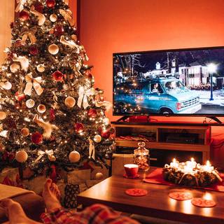 Preppy Christmas house wallpaper