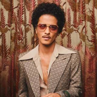 Bruno Mars desktop wallpaper