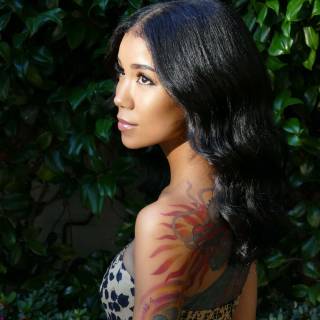 Jhene Aiko iPhone wallpaper