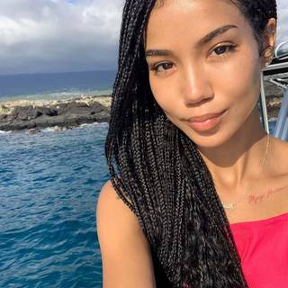 Jhene Aiko iPhone wallpaper