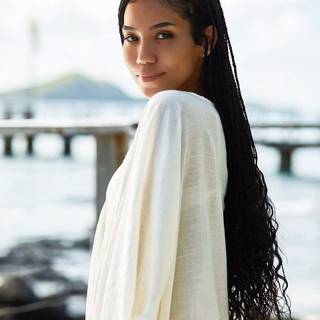 Jhene Aiko iPhone wallpaper