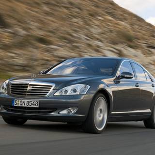 Mercedes W221 wallpaper