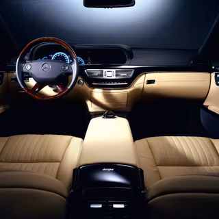 Mercedes W221 wallpaper