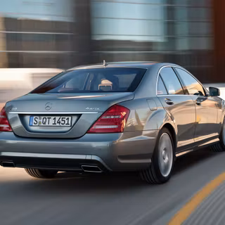 Mercedes W221 wallpaper