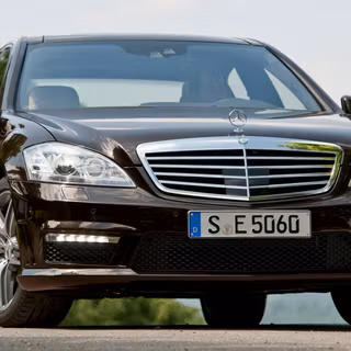 Mercedes W221 wallpaper