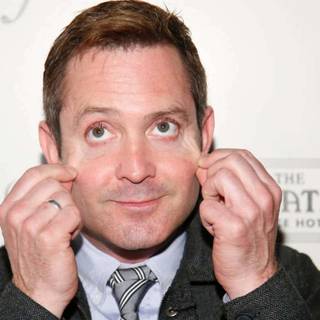 Thomas Lennon wallpaper