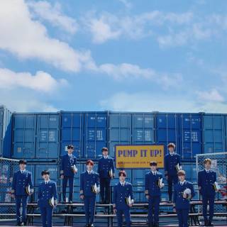 Golden Child wallpaper