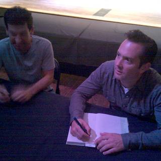 Thomas Lennon wallpaper