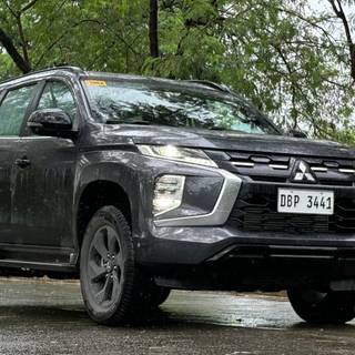 Mitsubishi Montero Sport wallpaper