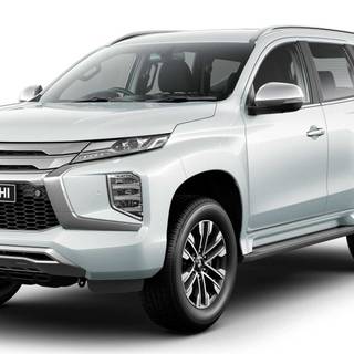 Mitsubishi Montero Sport wallpaper