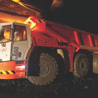 Cummins truck wallpaper