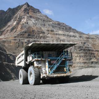 Cummins truck wallpaper