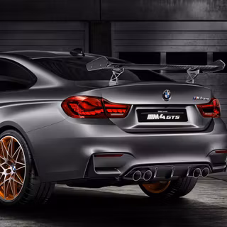 BMW M4 F82 iPhone wallpaper