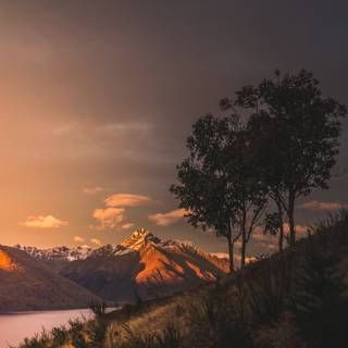 Sunset phone 4k wallpaper