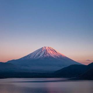 Mt Fuji iPhone wallpaper