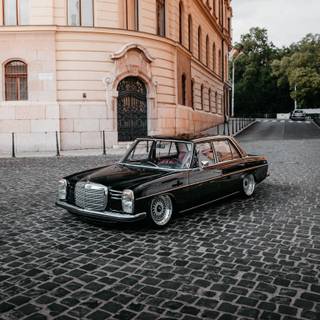 Old Mercedes phone wallpaper