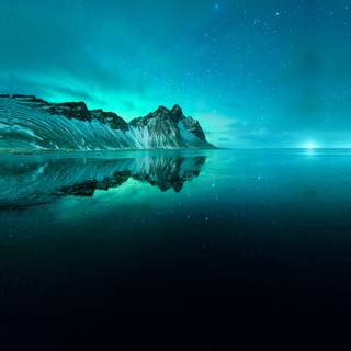 Green aurora wallpaper