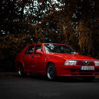 Alfa Romeo 75 wallpaper