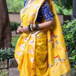 Nauvari saree wallpaper