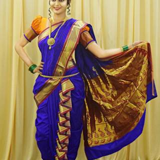 Nauvari saree wallpaper