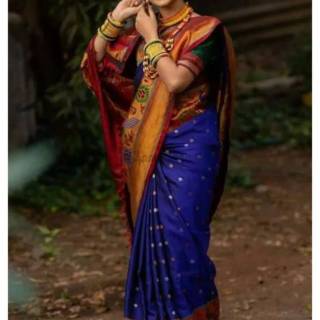 Nauvari saree wallpaper