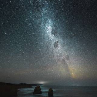 iPhone starry night 4k wallpaper