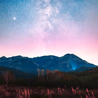 iPhone starry night 4k wallpaper