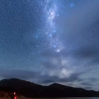 iPhone starry night 4k wallpaper