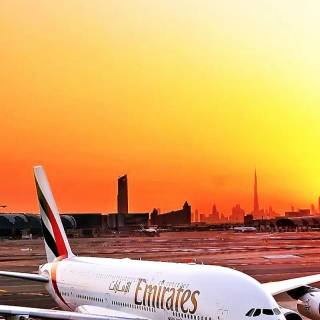 Boeing 777 4k phone wallpaper