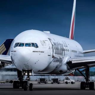 Boeing 777 4k phone wallpaper